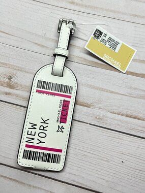 MICHAEL KORS Jet Set Travel Luggage Tag (White)